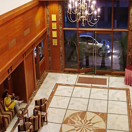 Comfort Inn President Near Ahmedabad Junction Station Экстерьер фото