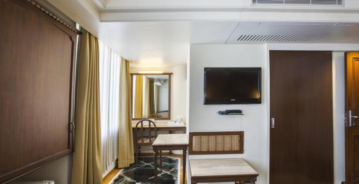 Comfort Inn President Near Ahmedabad Junction Station Экстерьер фото